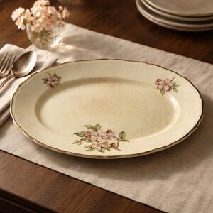 Vintage Royal Swan Bloomtime Oval Serving Platter with 22-Karat Gold Roped Edge